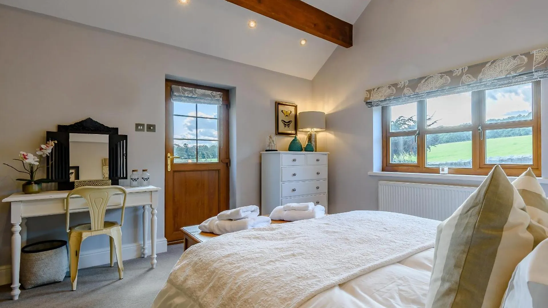 The Old Barn Villa Cloughton