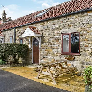  Holiday home Bartletts Barn- Uk38276